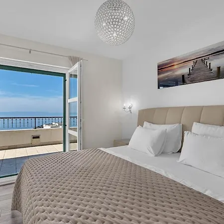 Romeo - Exklusiv Макарська