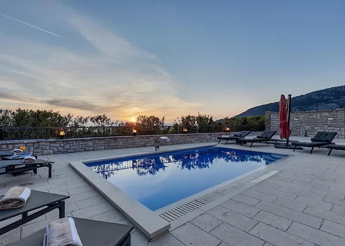 Romeo - Exklusiv מאקרסקה