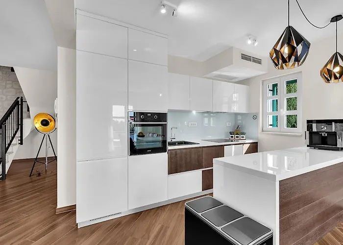 Romeo - Exklusiv Вілла Макарська