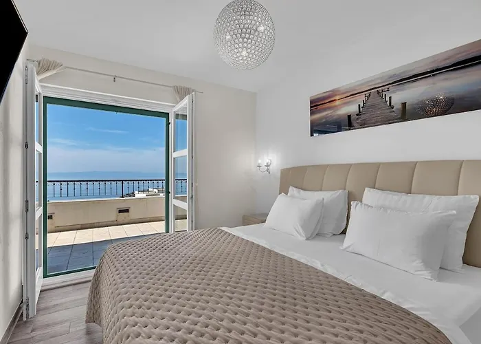 Romeo - Exklusiv Makarska