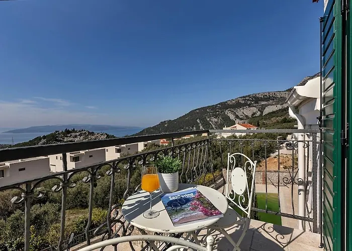 Romeo - Exklusiv * Makarska